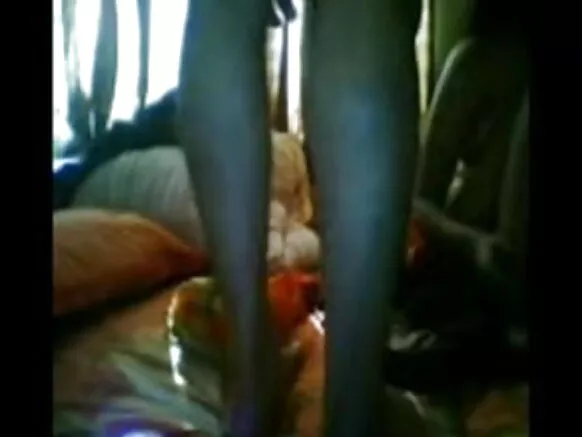 बेडरूम में कमबख्त देसी जोड़ी सेक्सी बेडरूम फिल्म गुप्त फोटो कैप्चर