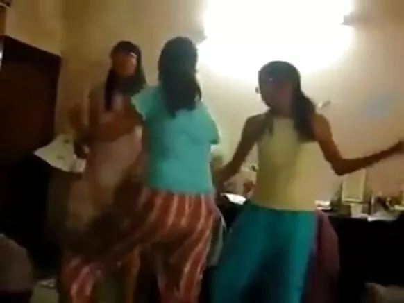 सेक्सी वीडियो फोटो आश्रय लड़कियन के बा