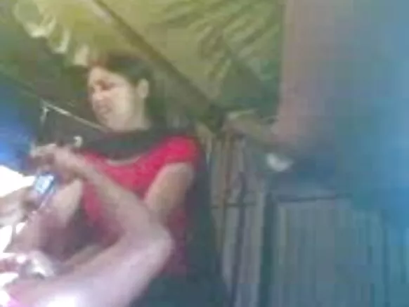 नई चाची सेक्सी हिंदी छवियाँ