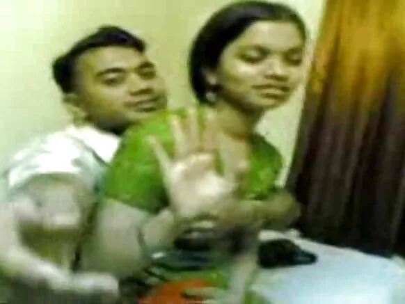 भारतीय जोड़ी नए साल के हॉट वीडियो - सेक्सी हिंदी फिल्म ओपन बाय सांझ