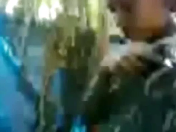 हॉट भारतीय चाची मल्लू नहात घरी आपन बूब्स देखावत बाड़ी