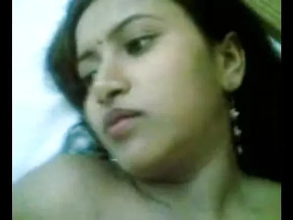 सुंदर सेक्सी लड़की नीली सुंदर वीडियो लड़की