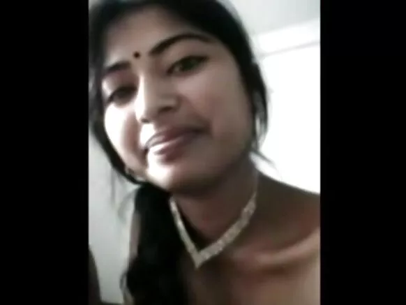 सुंदर प्रेमिका स्तन सुंदर फिल्म तेगु सेक्सी स्तन प्रेस