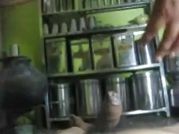 दक्षिण भारतीय नीले सेक्सी हिंदी चुदाई भारतीय चाची अपना साथी के लंड के चुदाई खातिर तैयार करेले