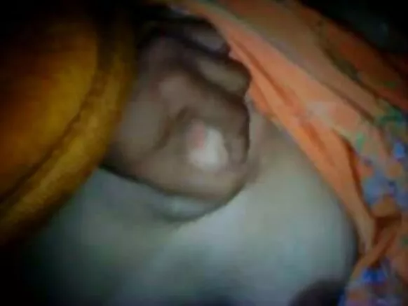 दक्षिणी हिंदी सेक्सी पिक्चर ब्लू कमबख्त चाची के बुद्धिमान चाची अपना पति के चोदत घरी मदद कर रहल बाड़ी