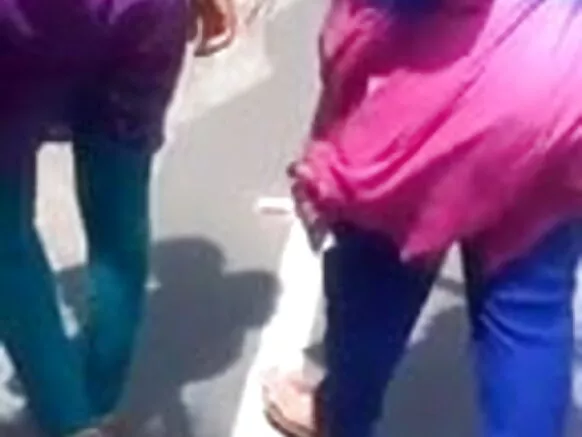 सनी लियोन सेक्सी वीडियो फिल्म रेशमा गधा नई गधा चल विश्वविद्यालय (दूसरा रेशमा वीडियो)