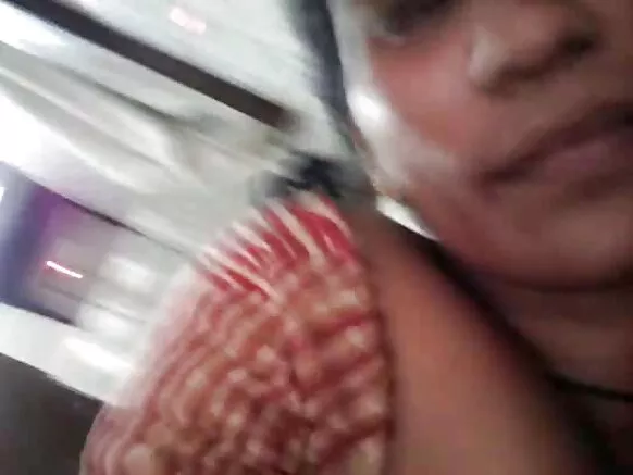 हॉट तेलुगु चूदाई सेक्सी फिल्म दू गंदा ऑडियो के साथ स्तन चूसता आ चोदता