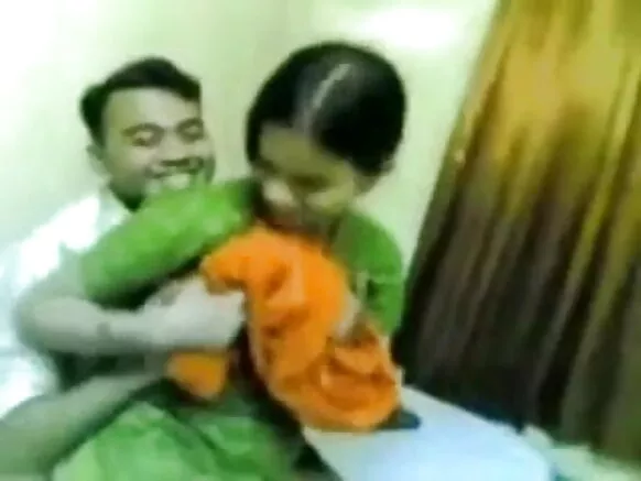 घर के बनावल शादी के क्लिप भारतीय शादी के स्तन सेक्सी फिल्म भेजता