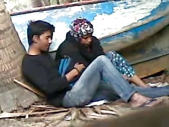 बांग्लादेशी युवा चाची चाची के साथ इंडोस्टेनिक सेक्स फिल्म