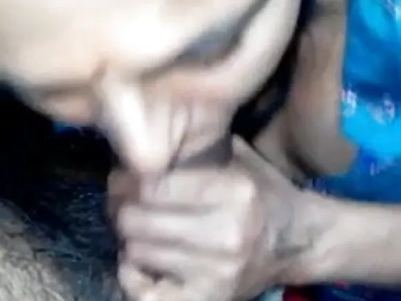 देसी चाची पड़ोसी हिंदी के सेक्सी फिल्म फोटो देती