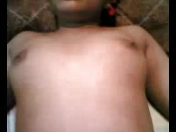 देसी सेक्सी फिल्म सुंदर गृहिणी अपने प्रेमी के साथ सेक्स करते हुए