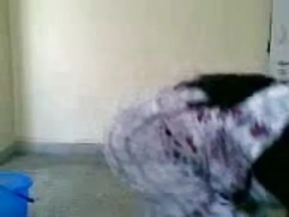 बांग्ला देसी सेक्सी सेक्सी गंदा फोटो सेक्सी पत्नी अकेले घर पर गोज़ खींच