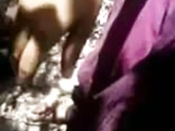 सेक्सी इंडिया नई सेक्सी फिल्म अपना प्रेमी के संगे आउटडोर भारतीय मज़ा पेश करता