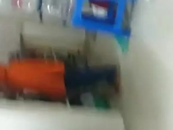 चीफ एगो पुरान सेक्सी फिल्म में नौकरानी के मुर्गा देखावेले