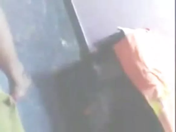 चाची कदक्कल माई-बेटा के बीच एगो सेक्सी हिंदी फीचर फिल्म के एगो अवुरी वीडियो बनवली