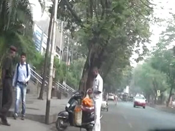 चिकास भारतीय सेक्सी कुत्ता फ्लैश विश्वविद्यालय फ्लैश