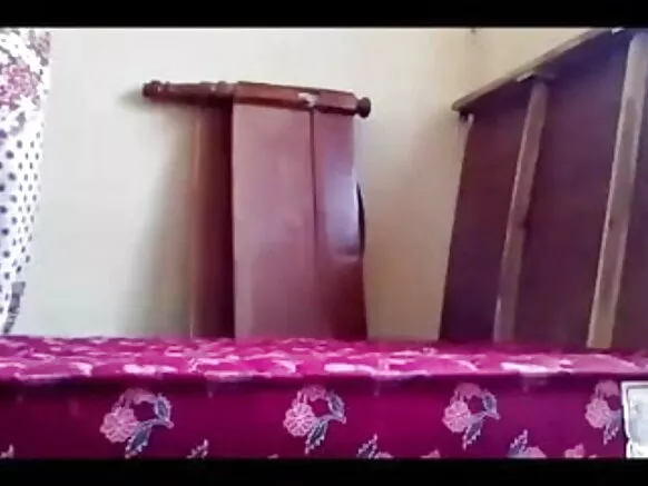 एगो बुढ़ऊ के मेहरारू के एगो नवही सेक्सी नीला रंग के चोद लिहलस